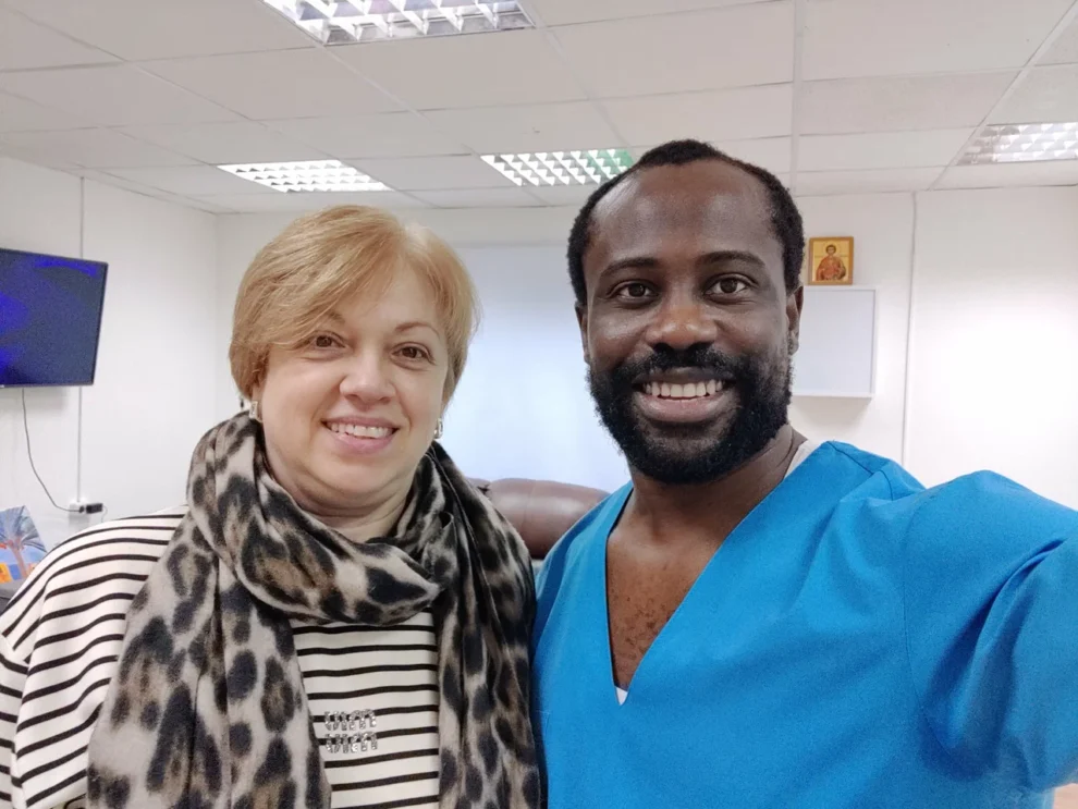 IB Clinic 3D-стельки Москва &mdash; реальная консультация врача-ортопеда Ивунзе с пациентом после 3D-сканирования, м. Беломорская